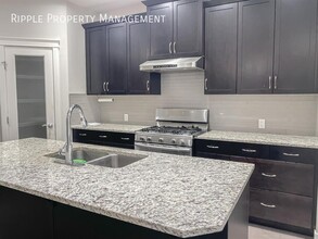 19 Nolanfield Cres NW in Calgary, AB - Building Photo - Building Photo