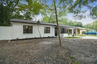 4910 N Darby Ave in Tampa, FL - Building Photo - Building Photo