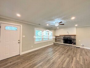 421 Fernwood Farms Rd in Chesapeake, VA - Building Photo - Building Photo