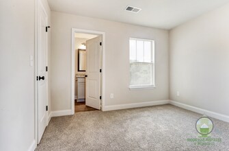 107 Sitton Dr in Easley, SC - Building Photo - Building Photo