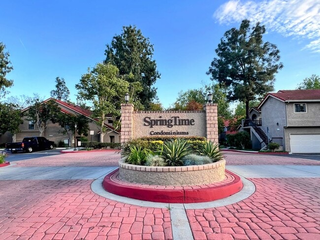 2312 Archwood Ln in Simi Valley, CA - Building Photo - Building Photo