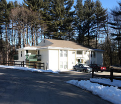 Mill Hollow Apartments in Belchertown, MA - Foto de edificio - Building Photo