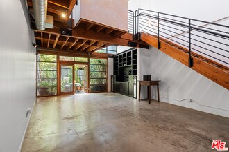 1130 5th Ave in Los Angeles, CA - Building Photo - Building Photo