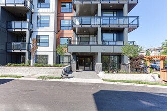 8233 208B St in Langley, BC - Building Photo - Building Photo