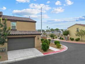 5231 Dubris Dr in Las Vegas, NV - Building Photo - Building Photo
