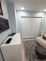 310 SE Denver Ave in Stuart, FL - Building Photo