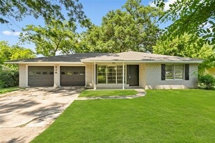 424 Southern Oaks Dr