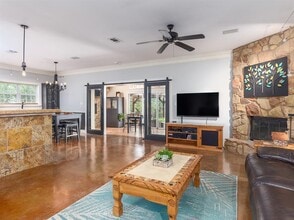 1900 Red Rock Dr in Round Rock, TX - Building Photo - Building Photo