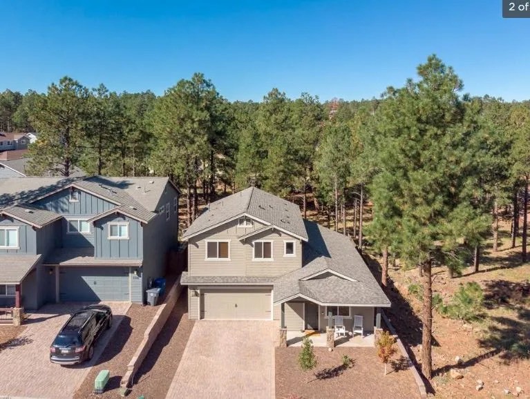 2362 W Mission Timber Cir in Flagstaff, AZ - Building Photo