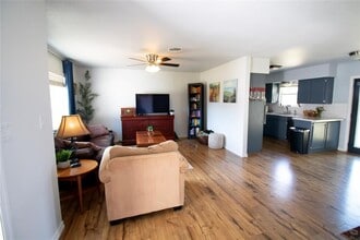 713 W Oriole St in Altus, OK - Building Photo - Building Photo