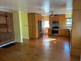 4680 College View Ave, Unit 4680 College View Ave. in Los Angeles, CA - Building Photo