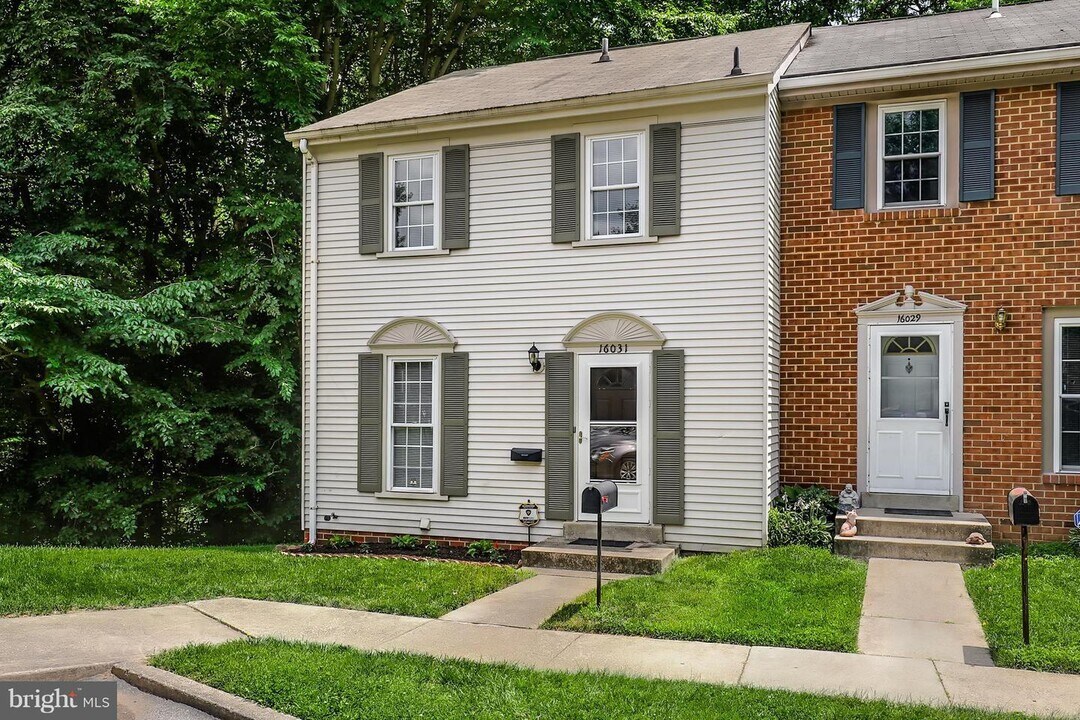 16031 Dorset Rd in Laurel, MD - Building Photo
