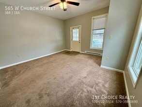 565 W Church St in Lock Haven, PA - Building Photo - Building Photo