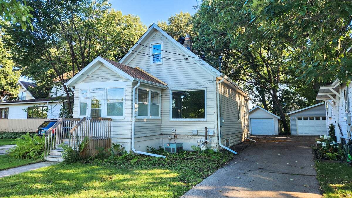 57 N Terrace N in Fargo, ND - Building Photo