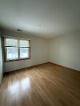 2001 Ammer Ridge Ct in Glenview, IL - Building Photo - Building Photo