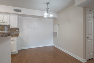 Lakewood Apartments in Tomball, TX - Building Photo - Interior Photo