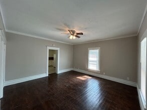221 C St in Rogers, AR - Building Photo - Building Photo