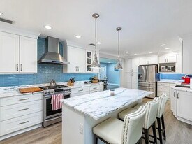 4116 W Leona St in Tampa, FL - Building Photo