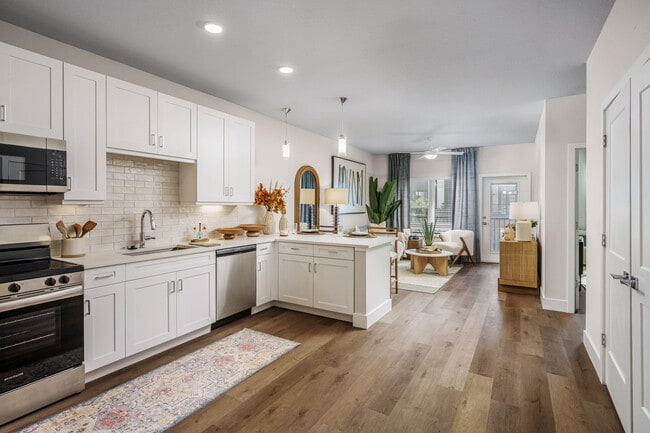 Alon in Sarasota, FL - Building Photo - Building Photo