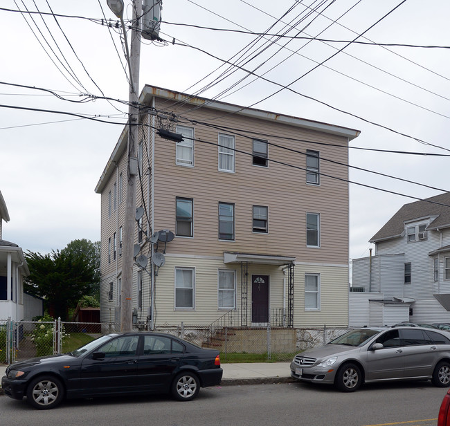 181 Sawyer St in New Bedford, MA - Building Photo - Building Photo