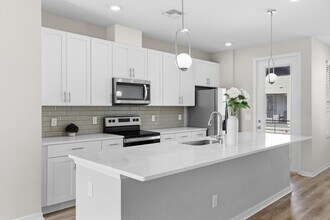 8530 Warburg Alley in Orlando, FL - Building Photo - Building Photo