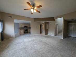 542 Pinon Creek Rd SE in Albuquerque, NM - Foto de edificio - Building Photo