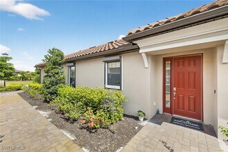 15215 Tolmino St in Naples, FL - Building Photo - Building Photo