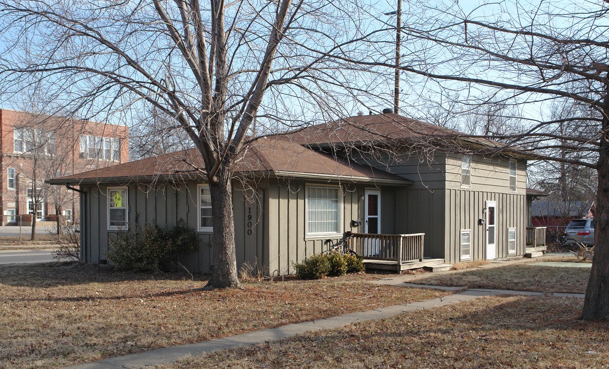 1900-1902 Kentucky St in Lawrence, KS - Building Photo