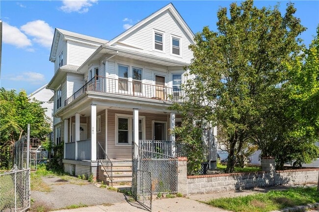 property at 143-143 Sumter St