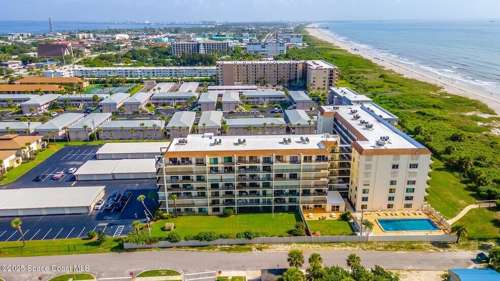 3060 N Atlantic Ave, Unit 111 in Cocoa Beach, FL - Building Photo