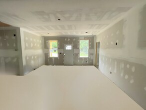 1253 E Broad St in Athens, GA - Building Photo - Building Photo