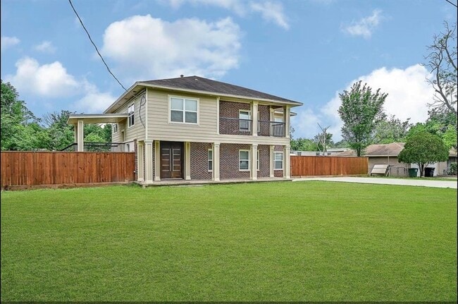 property at 12430 Pecan Ct
