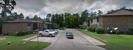 1388 Adickes Allee St in Hemphill, TX - Building Photo - Building Photo