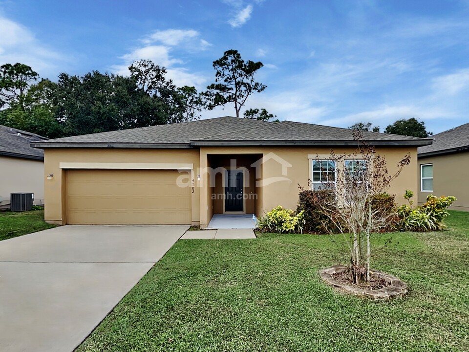 4782 Osprey Way in Winter Haven, FL - Building Photo