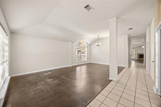 16604 Denise Dr in Austin, TX - Building Photo - Building Photo