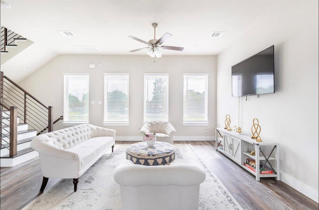 1740 Cove Cres Ct in Houston, TX - Building Photo