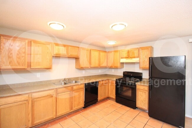 8128 W Earll Dr in Phoenix, AZ - Building Photo - Building Photo
