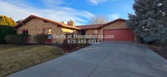 2325 S Seville Cir in Grand Junction, CO - Building Photo