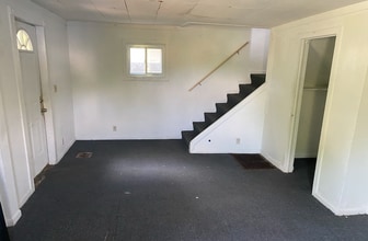 393 E Thornton St in Akron, OH - Building Photo - Building Photo