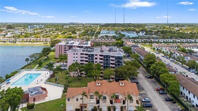 20840 San Simeon Way in North Miami Beach, FL - Building Photo - Building Photo