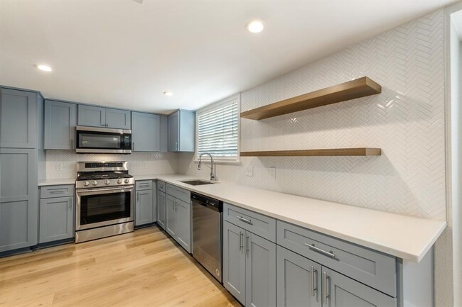 property at 8515 Selway Dr