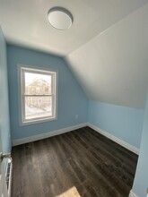 175 St Patrick St in Bathurst, NB - Building Photo - Building Photo
