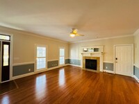 5428 Whisper Creek Ln in Wilmington, NC - Foto de edificio - Building Photo