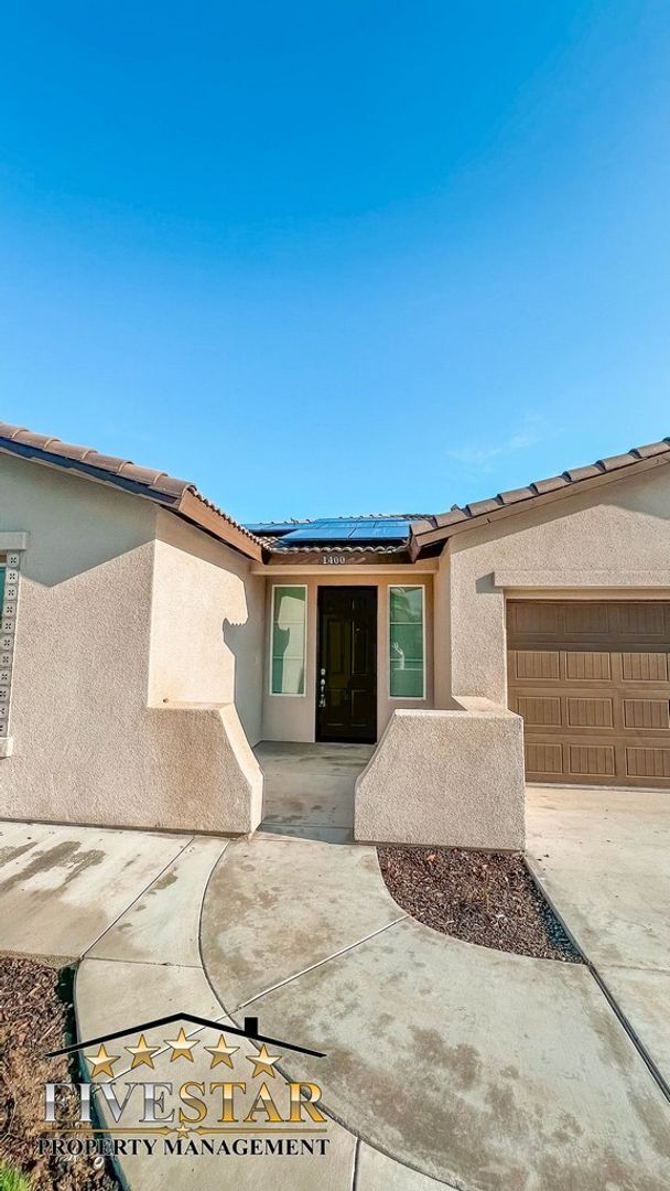 1400 Berkshire Rd in Bakersfield, CA - Building Photo - Building Photo