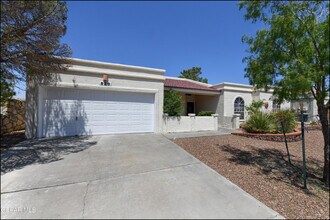 829 Dulce Tierra Dr in El Paso, TX - Building Photo - Building Photo