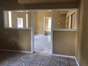 2311 Market Ave in Fort Worth, TX - Building Photo - Building Photo