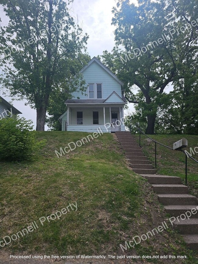 property at 1501 Belle Ave