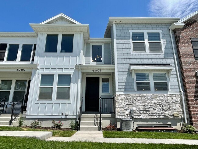 4003 W 1650 N in Lehi, UT - Building Photo - Building Photo