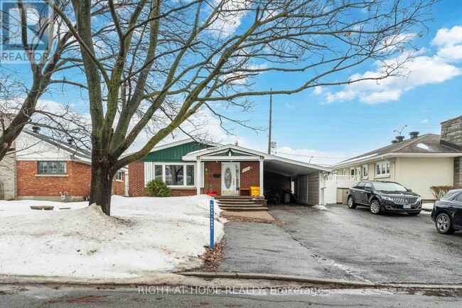 property at 2160 Queensgrove Rd