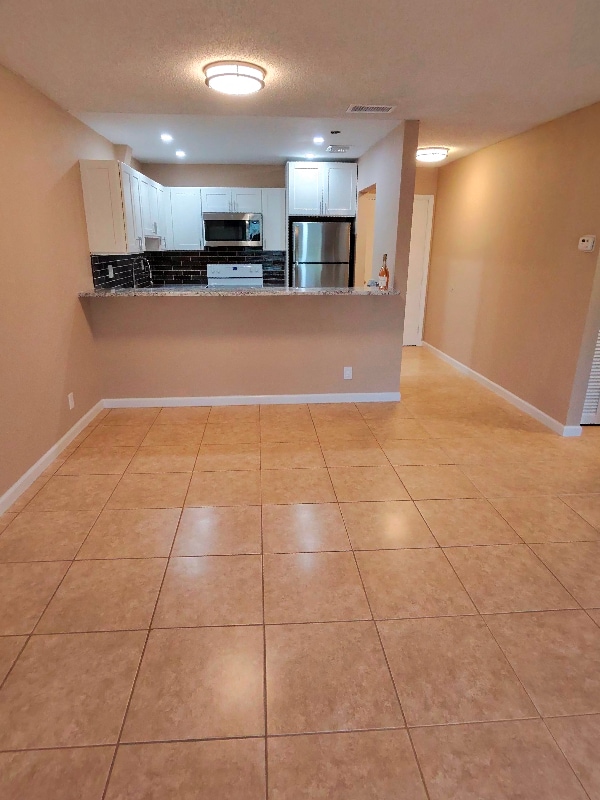4132 NW 88th Ave in Coral Springs, FL - Building Photo - Building Photo